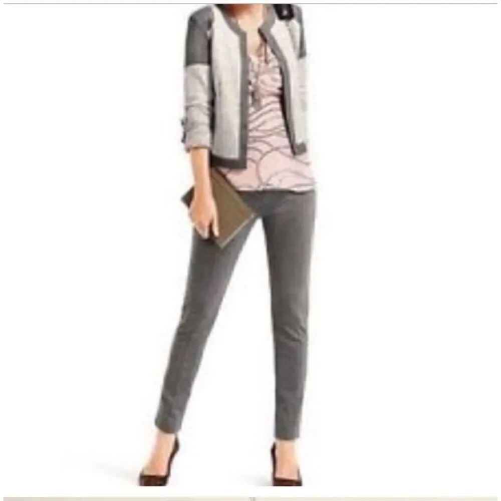 Cabi Newport Side Zip Ponte Knit Gray Slim Leg Style 814 Women’s Size 4